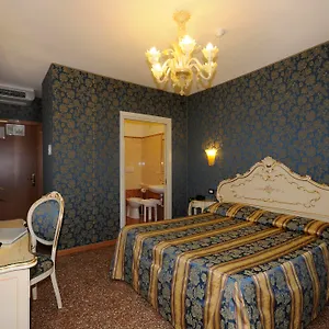 Il Mercante Di Hotel Wenecja