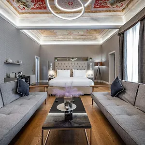 Martelli 6 & Bed & Breakfast Florence