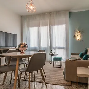 Boutique Collection-l'attimo Fuggente Apartamento